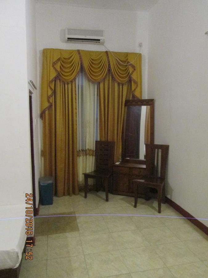 Hotel Blue Whale Jaffna Kültér fotó