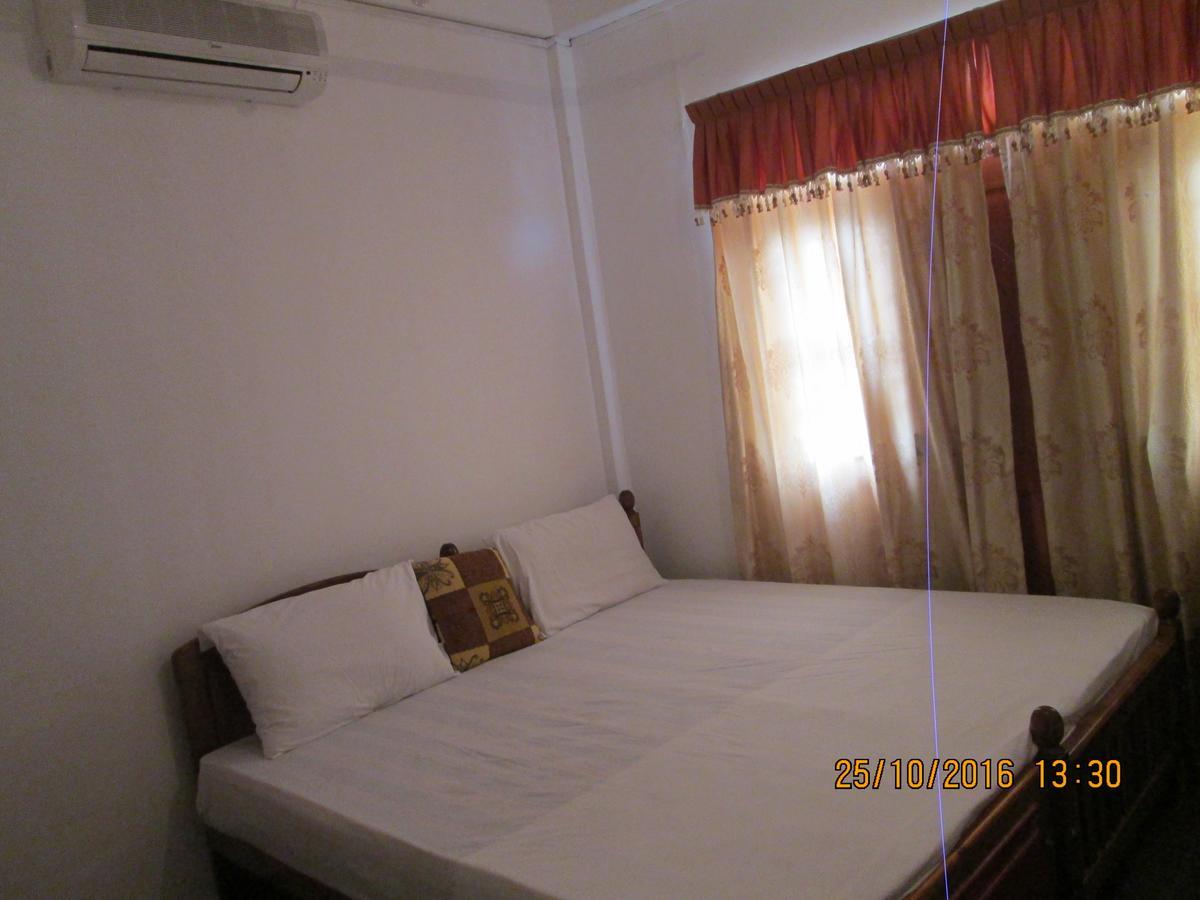Hotel Blue Whale Jaffna Kültér fotó