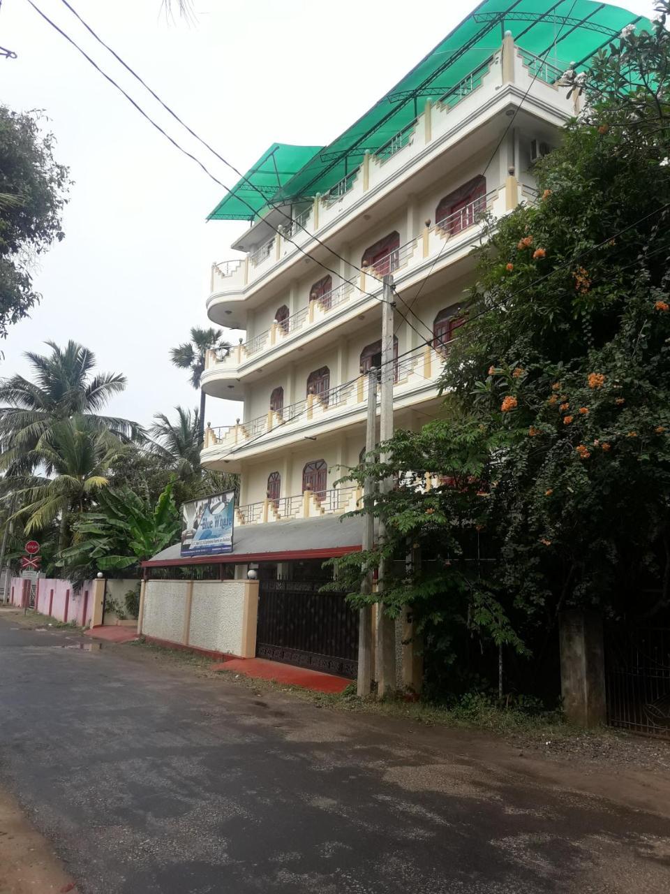 Hotel Blue Whale Jaffna Kültér fotó