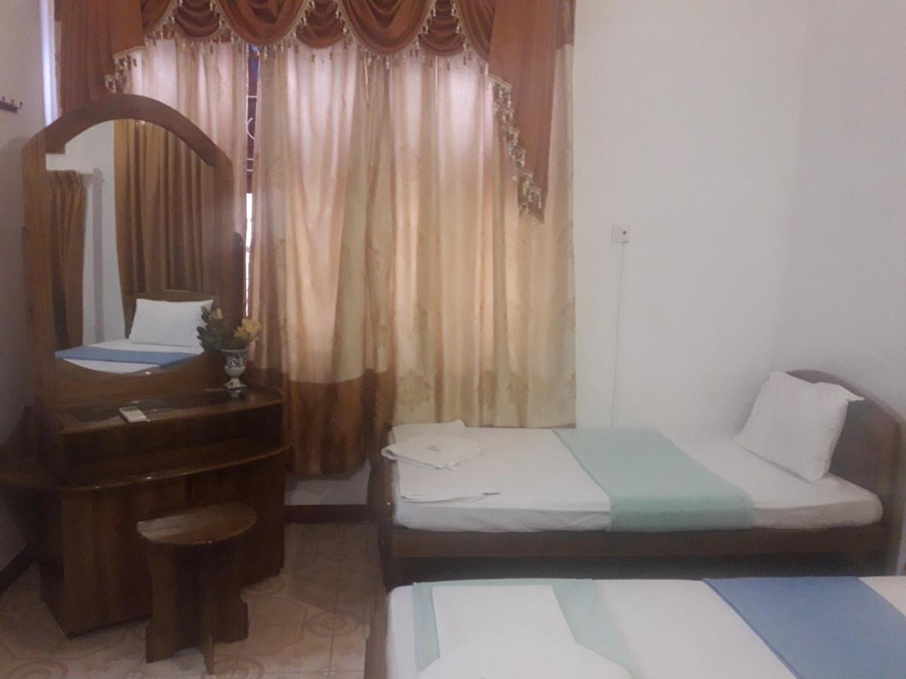 Hotel Blue Whale Jaffna Kültér fotó