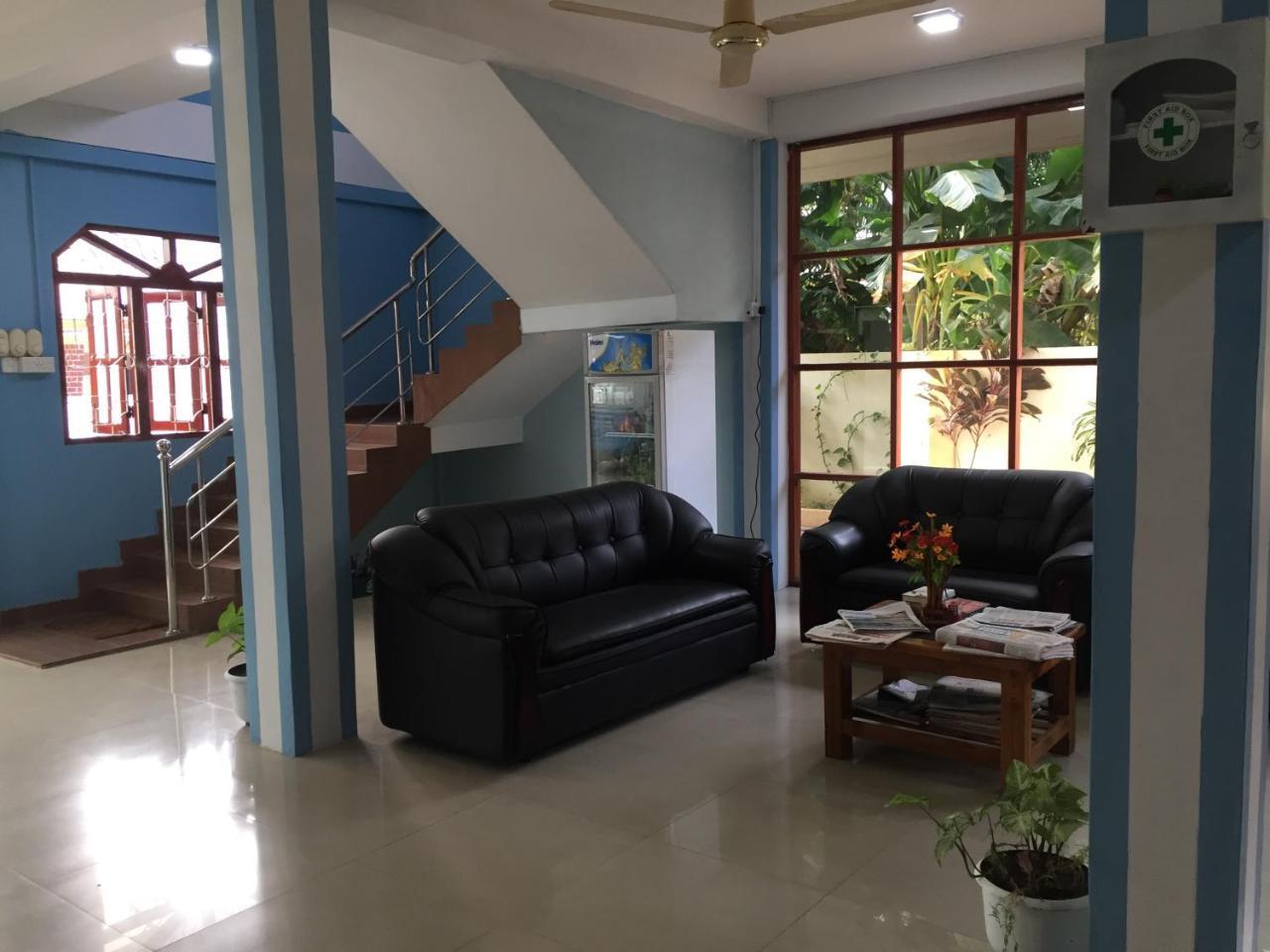 Hotel Blue Whale Jaffna Kültér fotó